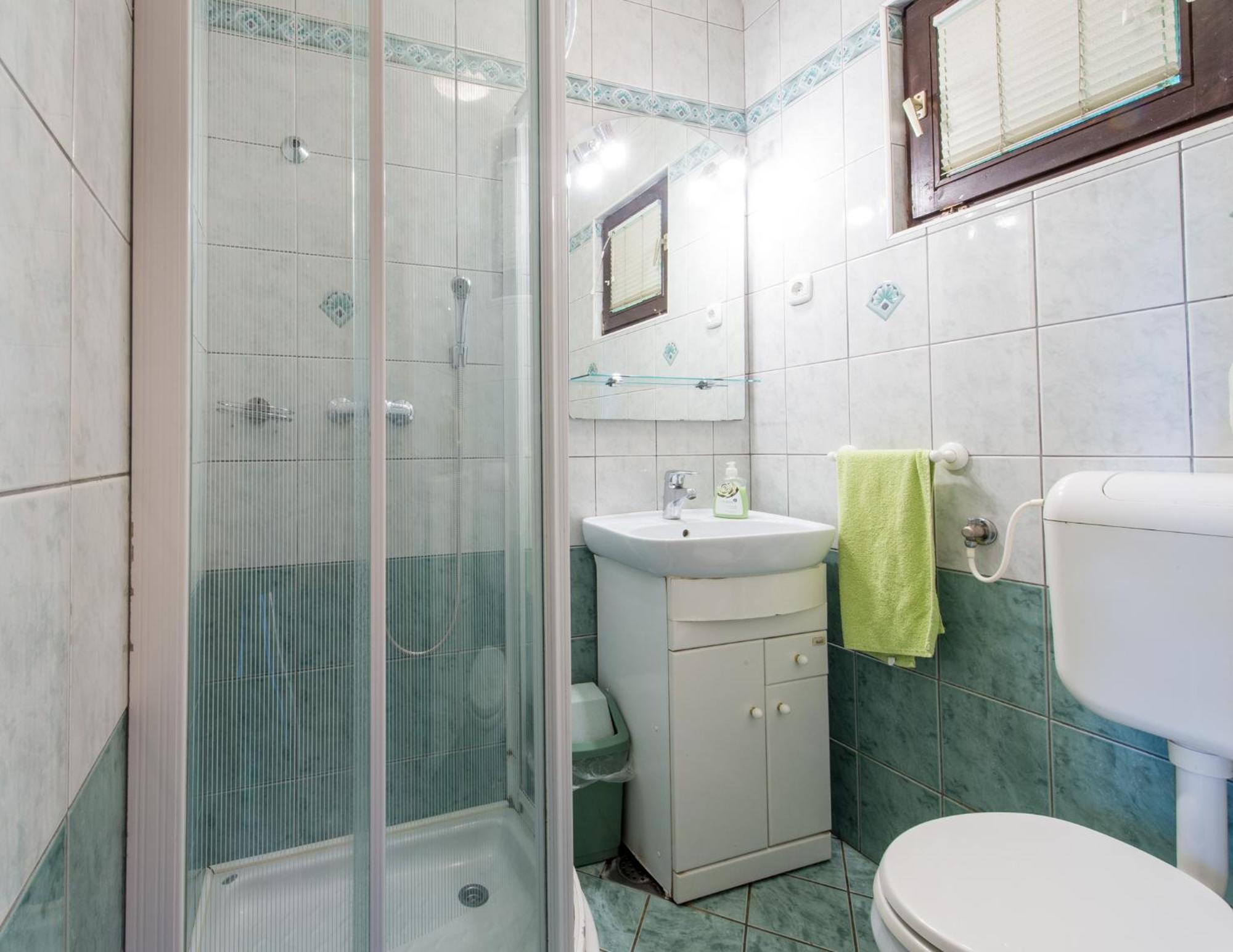Apartments Jaka โดเลนิสเก ทอปลิตเซ ห้อง รูปภาพ
